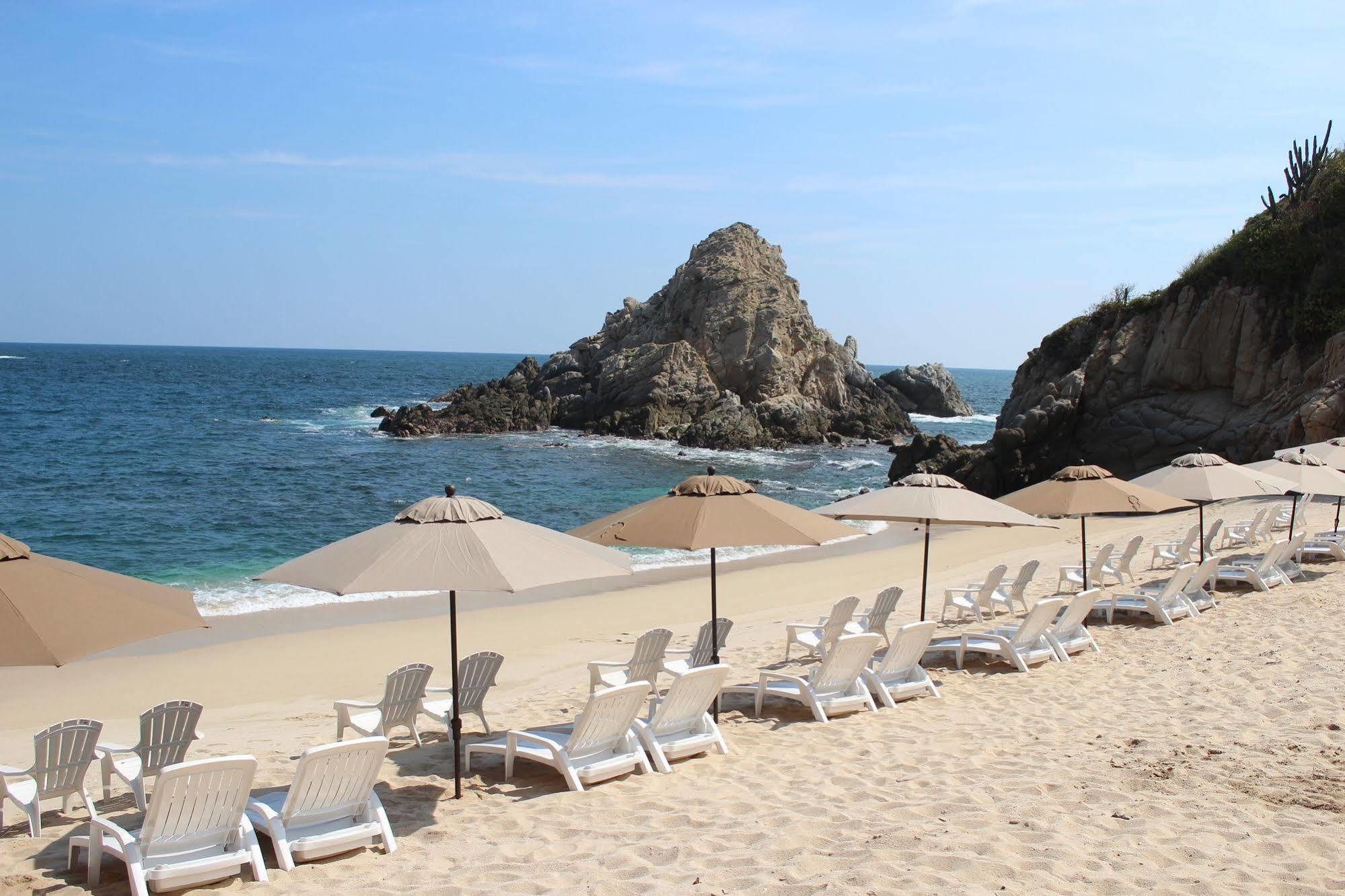 Isla Natura Beach Huatulco Танголунда Экстерьер фото